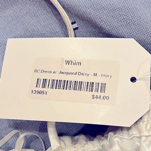 NWT Beautiful Chaos Junior dress. Poly/spandex Medium in white jacquard. - Picture 4 of 5